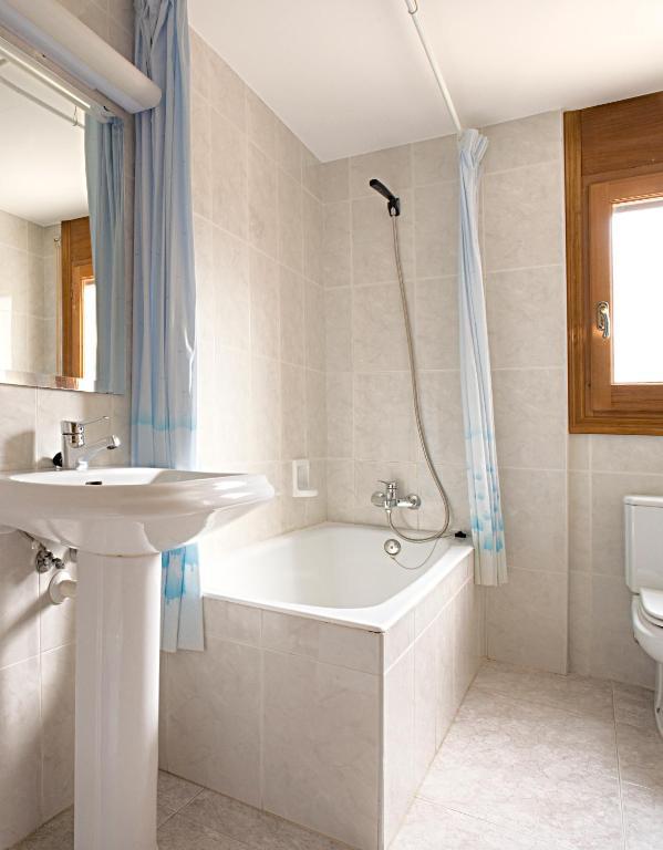 Hotel Latre Broto Room photo