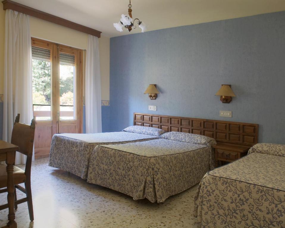 Hotel Latre Broto Room photo
